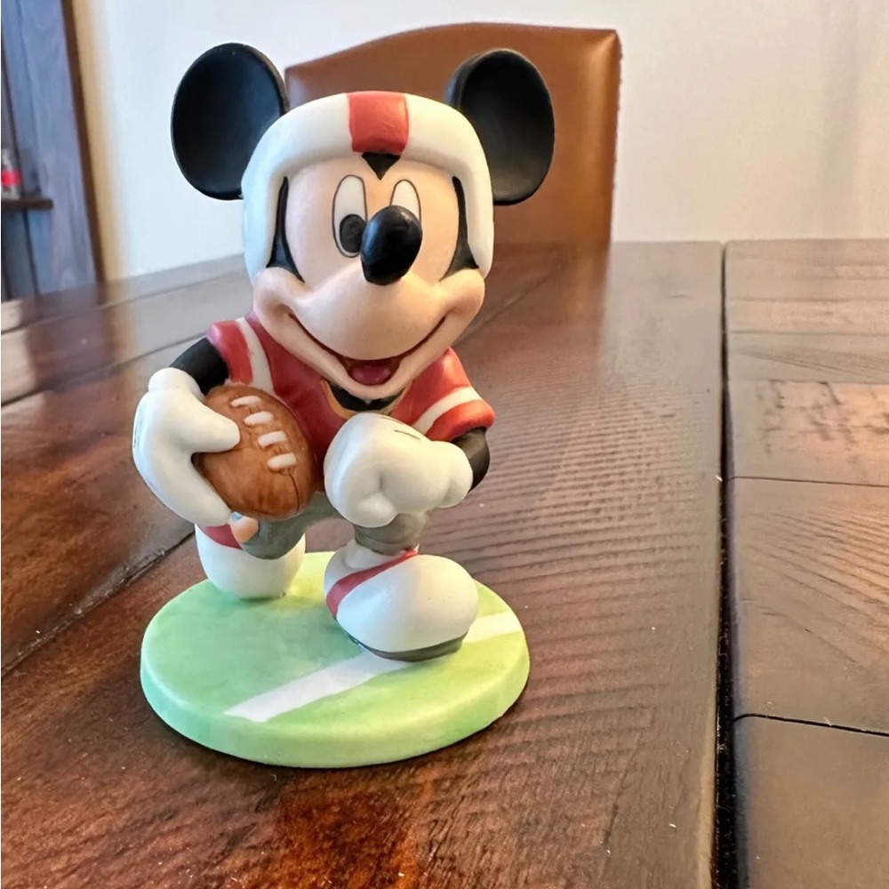 BRAND NEW Walt Disney World Sri Lanka Mickey Mouse Football Porcelain Figurine